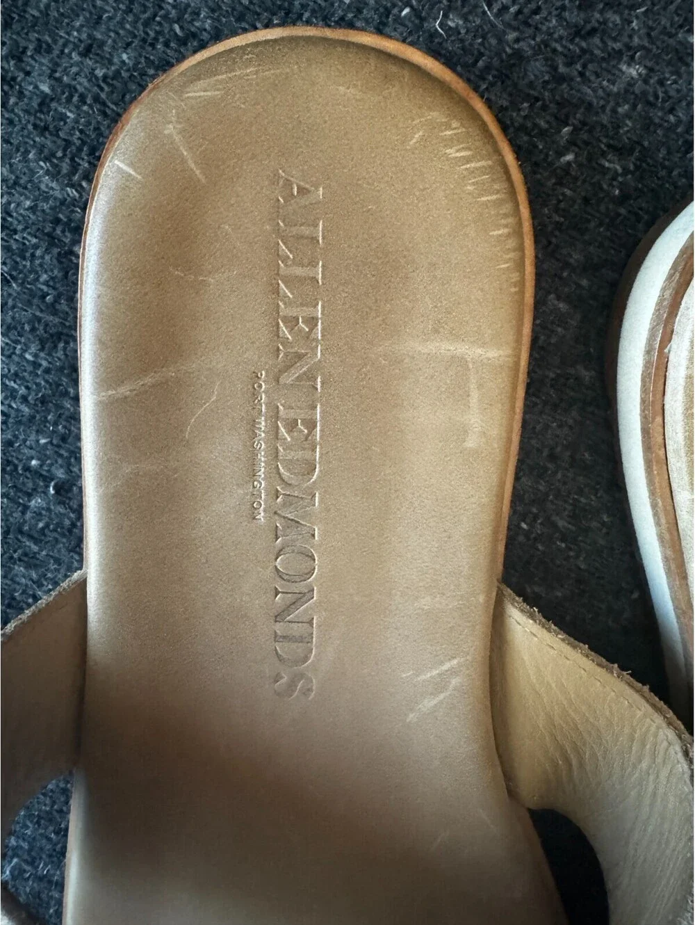 Allen Edmonds Suede Flip Flops in Camel - Men's 10